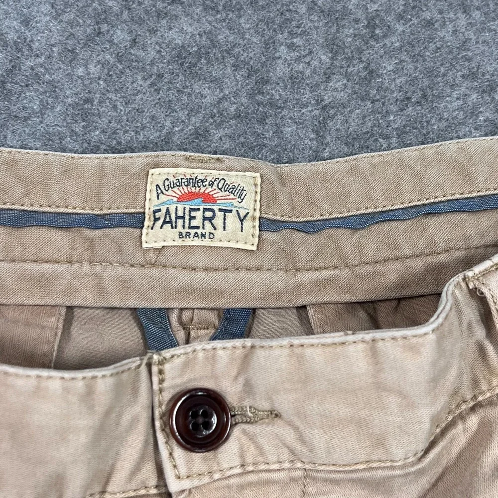 Faherty Brand Beige Khaki Flat Front Cotton Blend Chino Shorts Men's Size 33